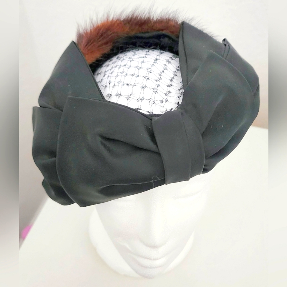 Black Bow & Fur Vintage Birdcage Pillbox Net Veil Fascinator Hat